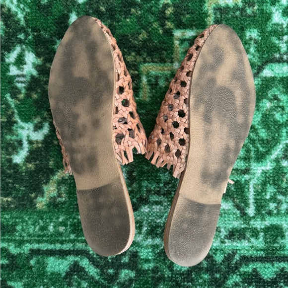 Matisse Footwear Safari Woven Leather Flat - Picture 4 of 4